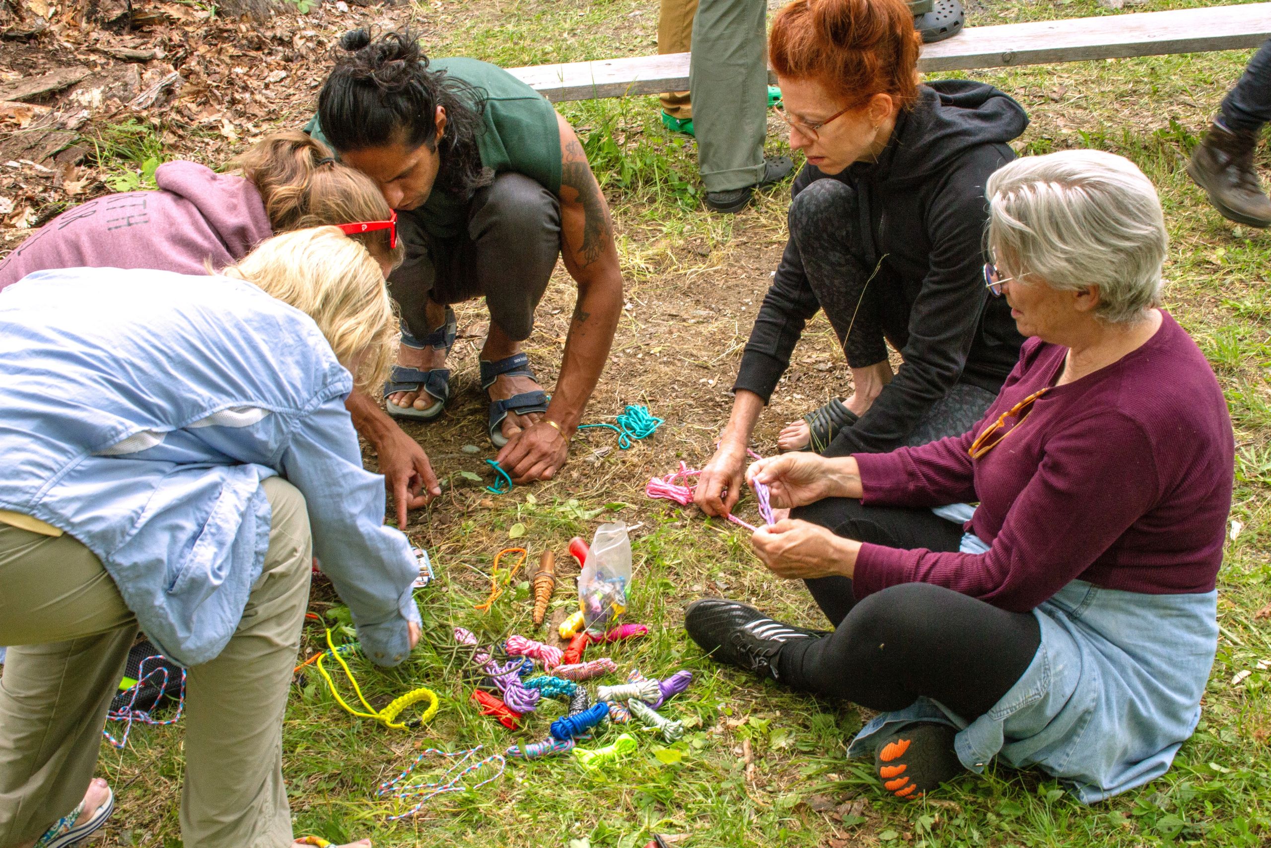 Paracord bracelet making at Forest & Forage